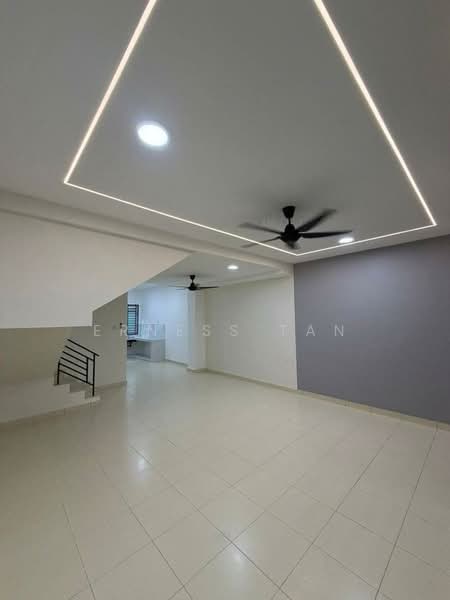 Rumah Teres 2 Tingkat untuk Dijual di Taman Scientex Senai (Senai) - Erness Tan - Living Room - PropertyGuru.com.my