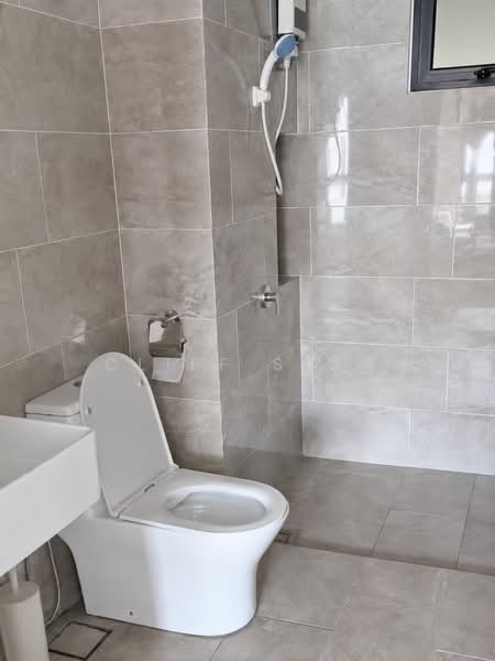 Servis Apartment untuk Disewa di M Arisa - Cliff Siow - Bathroom - PropertyGuru.com.my
