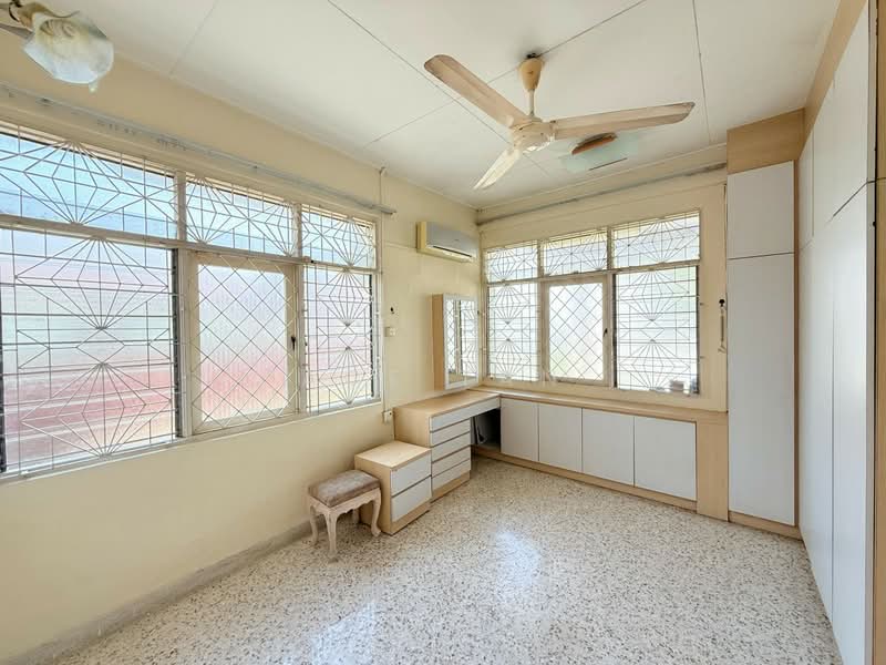 Semi-Detached House for Rent in Taman Serene (Johor Bahru) - Ace Tan - Bedroom - PropertyGuru.com.my