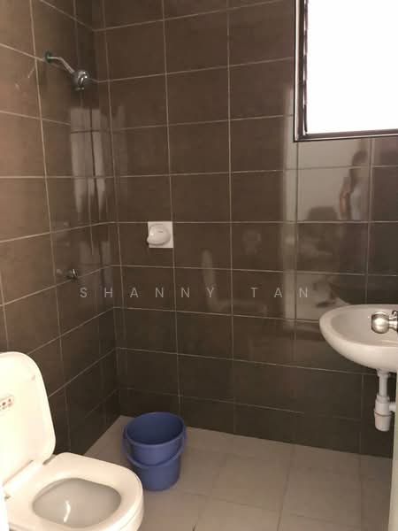 Rumah Teres untuk Dijual di Bandar Mahkota Cheras (Cheras) - Shanny Tan - Bathroom - PropertyGuru.com.my