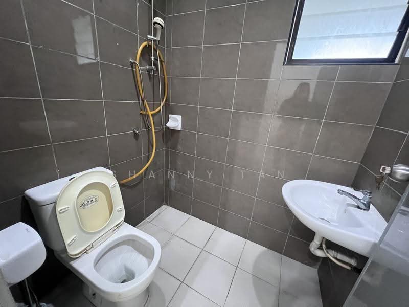 Terraced House for Sale in Bandar Mahkota Cheras (Cheras) - Shanny Tan - Bathroom - PropertyGuru.com.my