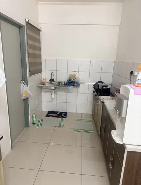 Servis Apartment untuk Disewa di The Stone - Lenny Goon - Kitchen - PropertyGuru.com.my