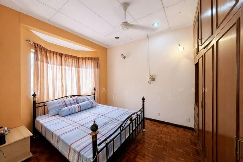 Rumah Teres 2 Tingkat untuk Dijual di Usj 11 (Subang Jaya) - Muhammad Ridhwan Mohd Huzairi - Bedroom - PropertyGuru.com.my