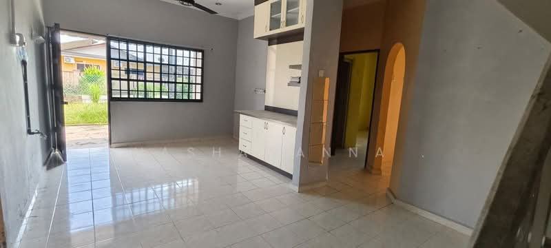 Rumah Teres untuk Dijual di Taman Kota Jaya (Kota Tinggi) - Shashawanna . - Interior - PropertyGuru.com.my
