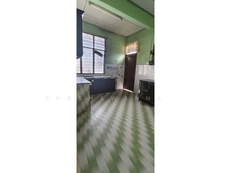 Rumah Teres untuk Dijual di Taman Kota Jaya (Kota Tinggi) - Shashawanna . - Kitchen - PropertyGuru.com.my
