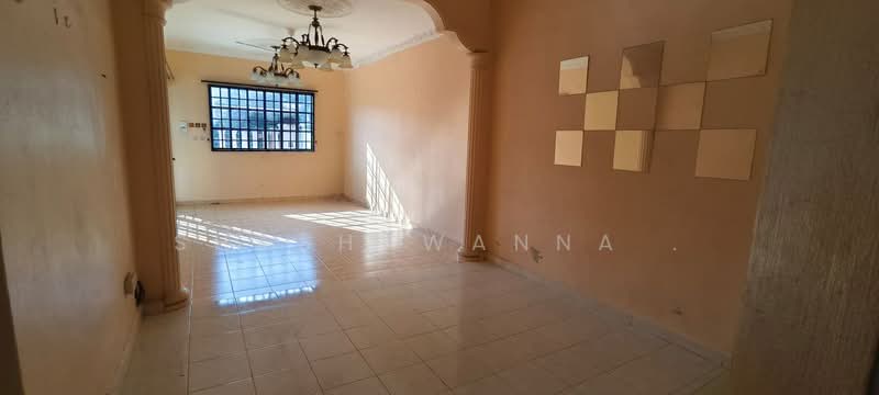 Rumah Teres untuk Dijual di Taman Kota Jaya (Kota Tinggi) - Shashawanna . - Living Room - PropertyGuru.com.my