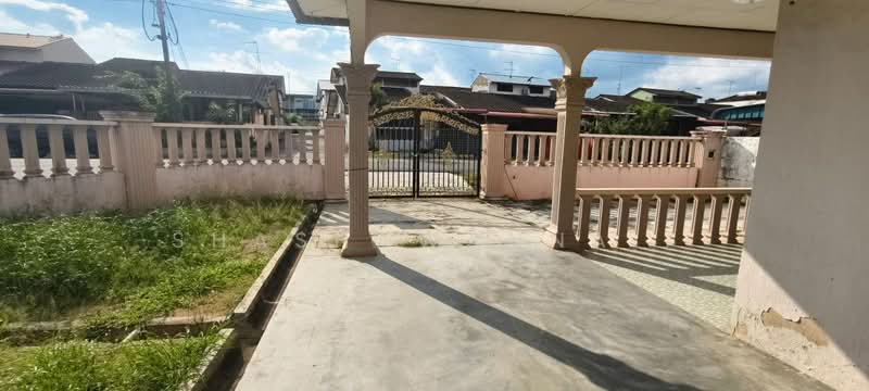 Rumah Teres untuk Dijual di Taman Kota Jaya (Kota Tinggi) - Shashawanna . - Exterior - PropertyGuru.com.my