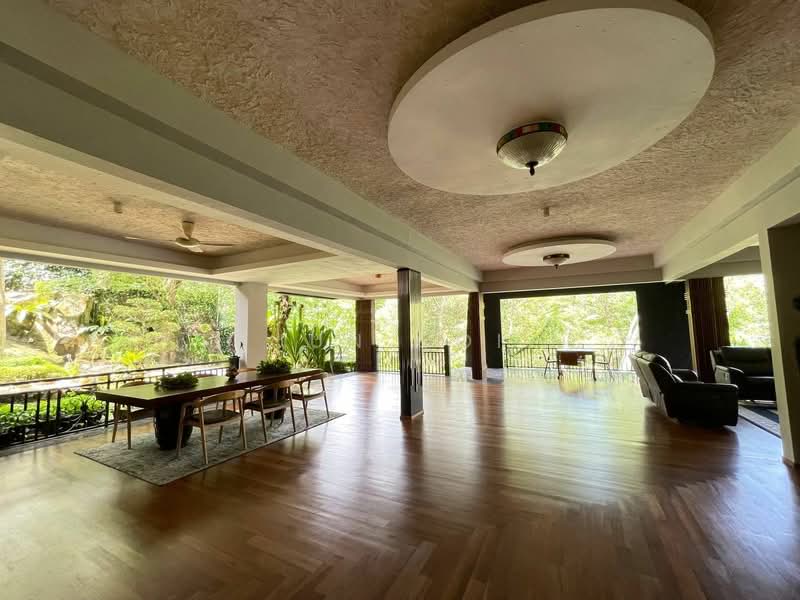 Bungalow for Sale in Batu Ferringhi (Penang) - Jun Ooi - Dining Room - PropertyGuru.com.my