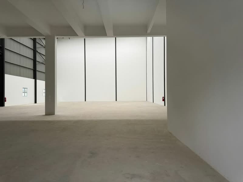 Warehouse for Sale in Jenjarom (Selangor) - MC Soh - Interior - PropertyGuru.com.my