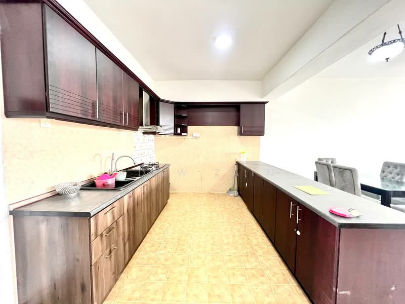 Kondominium untuk Disewa di Sri Alam Condominium - Adaw Zain - Kitchen - PropertyGuru.com.my