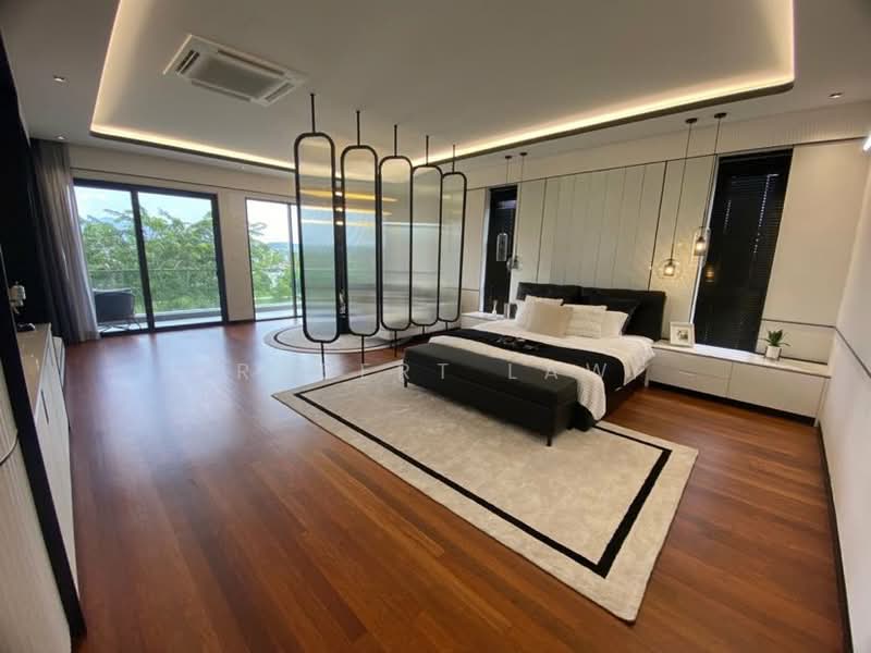 Bungalow for Sale in Kota Kemuning (Shah Alam) - Robert Law - Bedroom - PropertyGuru.com.my