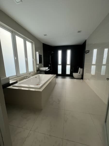 Bungalow for Sale in Bangsar (Kuala Lumpur) - Sherrier Sia - Bathroom - PropertyGuru.com.my