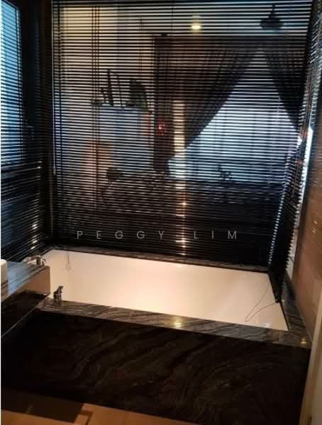 Servis Apartment untuk Dijual di The Sentral Residences - Peggy Lim - Bathroom - PropertyGuru.com.my