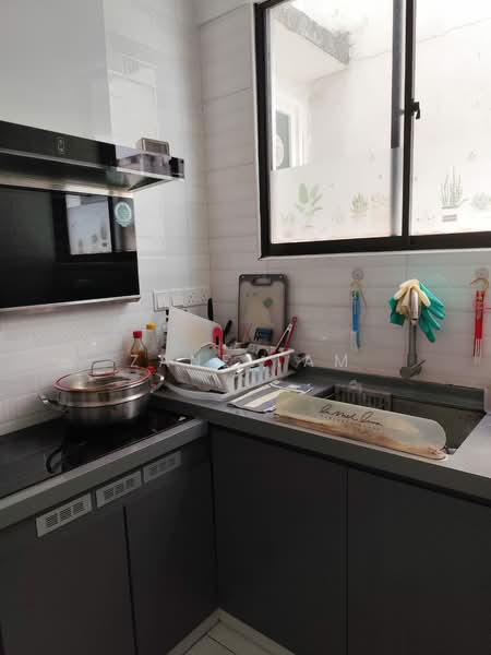 Apartment for Rent at Greenlane Heights Block B - Zane Tam - Kitchen - PropertyGuru.com.my