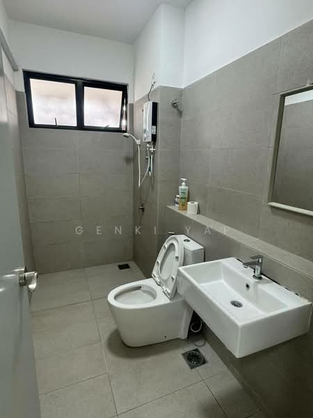 Rumah Teres untuk Disewa di Johor Bahru (Johor) - Genki Yap - Bathroom - PropertyGuru.com.my