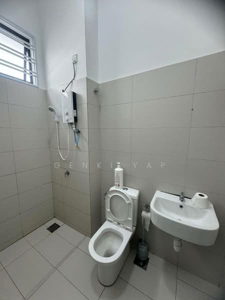 Rumah Teres untuk Disewa di Johor Bahru (Johor) - Genki Yap - Bathroom - PropertyGuru.com.my