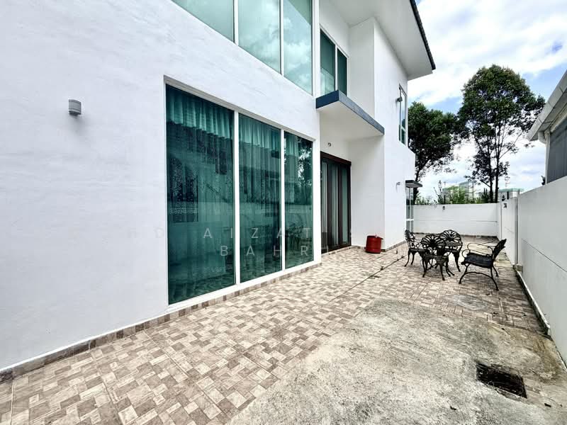 Rumah Banglo untuk Dijual di Cyberjaya (Selangor) - Mohd Aizat Saiful Bahri - Exterior - PropertyGuru.com.my