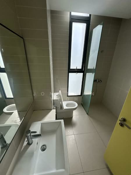 Condominium for Rent at The Veo - Jonathan Yeoh - Bathroom - PropertyGuru.com.my