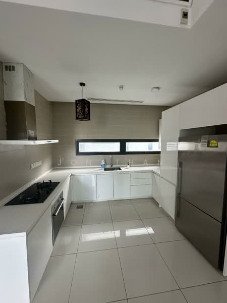 Condominium for Rent at The Veo - Jonathan Yeoh - Kitchen - PropertyGuru.com.my