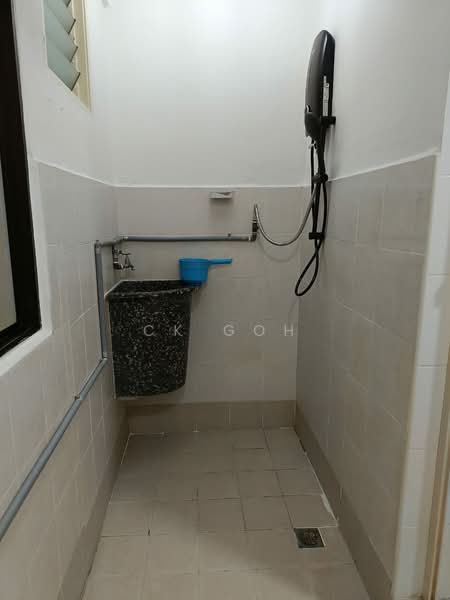 Pangsapuri untuk Disewa di Desa Pinang 2 - CK Goh - Bathroom - PropertyGuru.com.my
