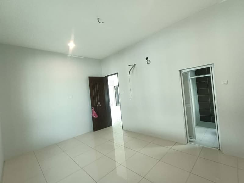 Bungalow for Sale in Ipoh (Perak) - Vivian Foong - Interior - PropertyGuru.com.my