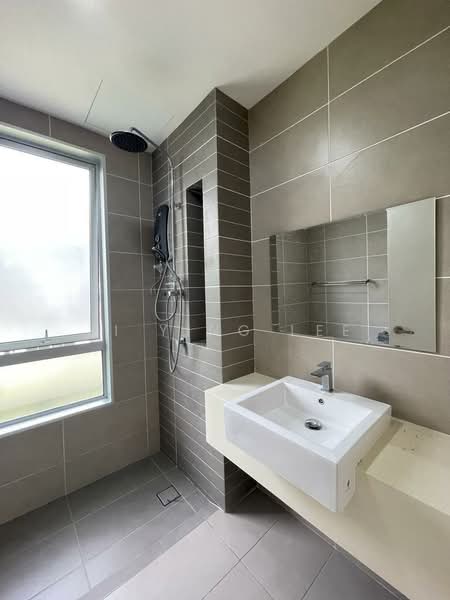 Terraced House for Rent in Bandar Tropicana Aman (Telok Panglima Garang) - Zi Ying Lee - Bathroom - PropertyGuru.com.my