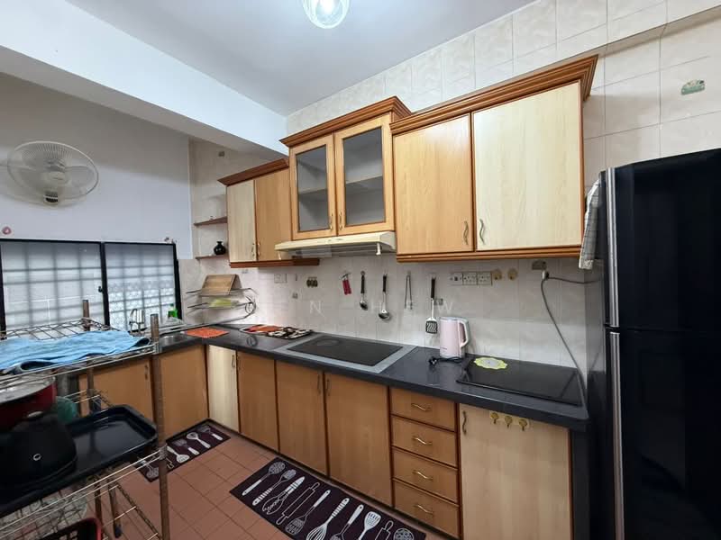 Apartment for Rent at Krystal Villa - Ben Hew - Kitchen - PropertyGuru.com.my