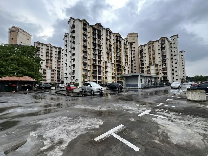 Apartment for Sale at Vista Lavender - Leslie Low - Exterior - PropertyGuru.com.my