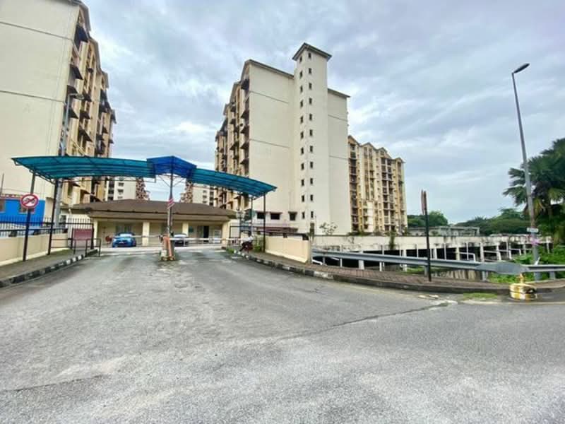 Apartment for Sale at Vista Lavender - Leslie Low - Exterior - PropertyGuru.com.my