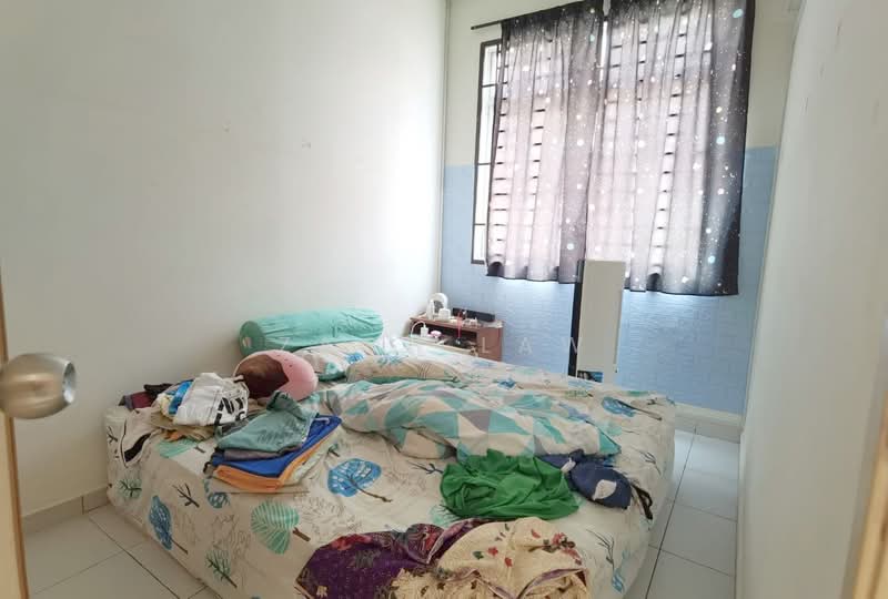 2-storey Terraced House for Sale in Bandar Seri Alam (Masai) - Zach Law - Bedroom - PropertyGuru.com.my