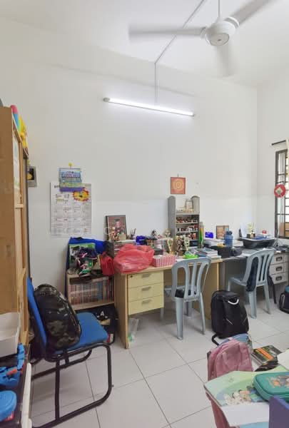 2-storey Terraced House for Sale in Bandar Seri Alam (Masai) - Zach Law - Study - PropertyGuru.com.my