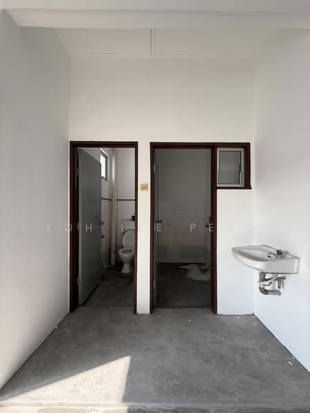 Shop / Office for Rent in Taman Johor Jaya (Johor Bahru) - Loh Lee Peng - PropertyGuru.com.my