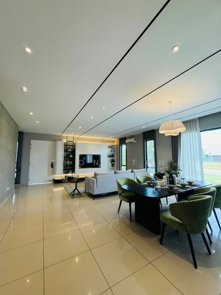 Rumah Teres 2 Tingkat untuk Dijual di Bukit Jalil (Kuala Lumpur) - Thony Tan - Living Room - PropertyGuru.com.my