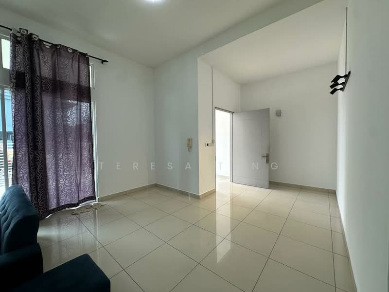 Semi-Detached House for Sale in Canary Garden (Klang) - Teresa Teng - Living Room - PropertyGuru.com.my