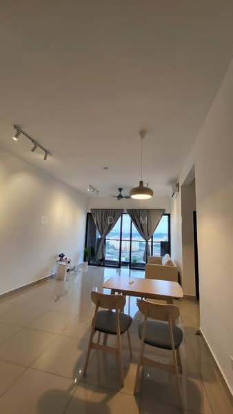 Servis Apartment untuk Dijual di Aera Residence - David Mun - Living Room - PropertyGuru.com.my