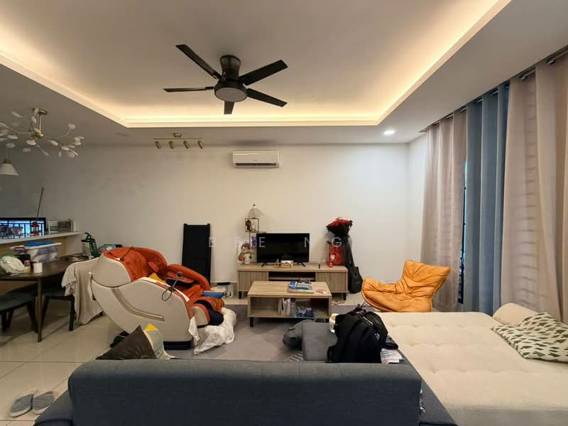 2-storey Terraced House for Sale in Skudai (Johor) - Bee Ng - Living Room - PropertyGuru.com.my
