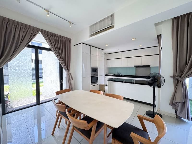 Terraced House for Rent in Medini (Iskandar Puteri (Nusajaya)) - Hannah Han - Dining Room - PropertyGuru.com.my