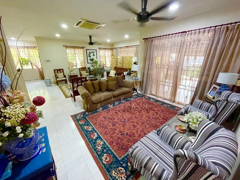 Bungalow for Sale in Bandar Mahkota Cheras (Cheras) - Ahmad Fikri Amer Hamzah - Living Room - PropertyGuru.com.my