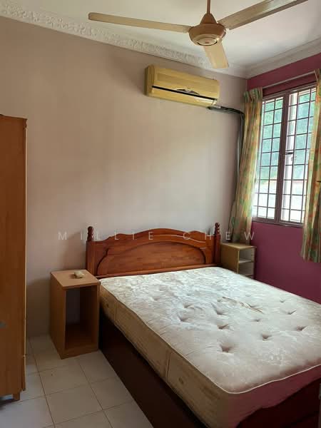 Condominium for Sale at Jay Series (Greenlane Heights Block J) - Millie Chew - Bedroom - PropertyGuru.com.my