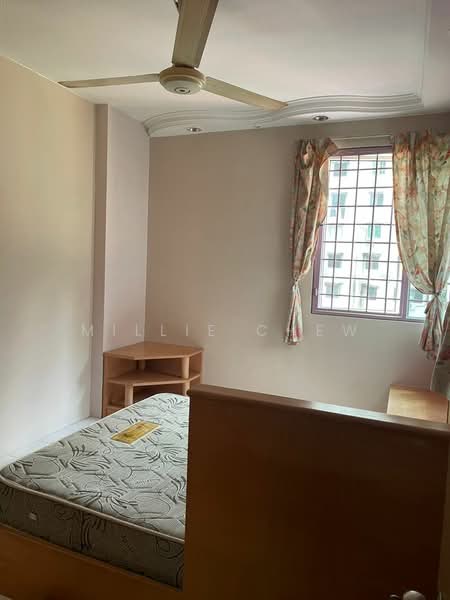 Condominium for Sale at Jay Series (Greenlane Heights Block J) - Millie Chew - Bedroom - PropertyGuru.com.my