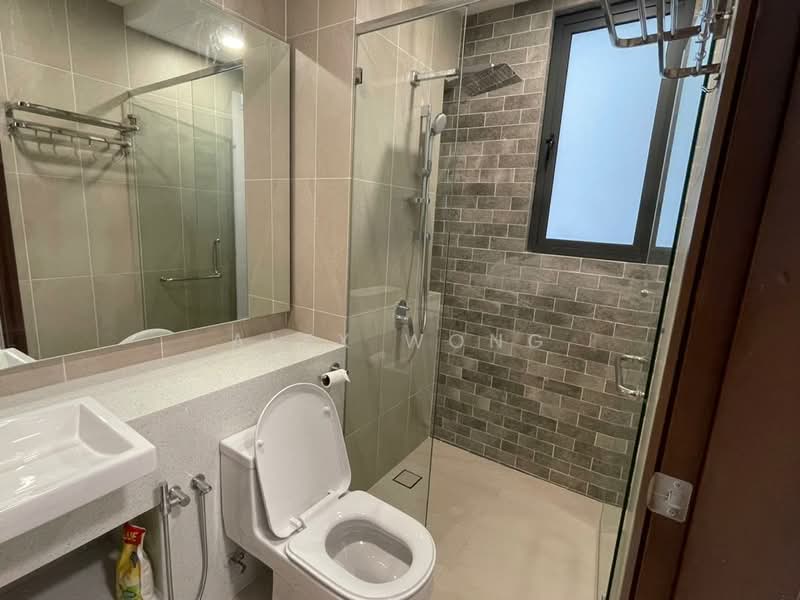 Condominium for Rent at Queens Residences Q2 @ Queens Waterfront - Alex Wong - Bathroom - PropertyGuru.com.my
