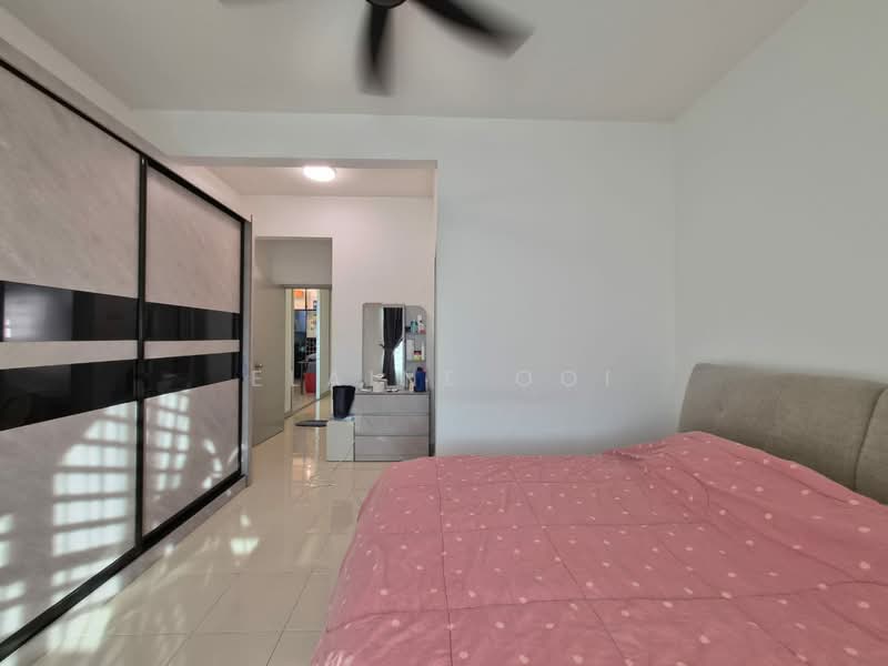 Pangsapuri untuk Dijual di Tanjung Permai De Centro - Elaine Ooi - Bedroom - PropertyGuru.com.my