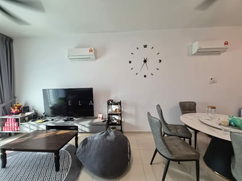 Pangsapuri untuk Dijual di Tanjung Permai De Centro - Elaine Ooi - Living Room - PropertyGuru.com.my