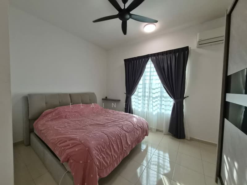 Pangsapuri untuk Dijual di Tanjung Permai De Centro - Elaine Ooi - Bedroom - PropertyGuru.com.my
