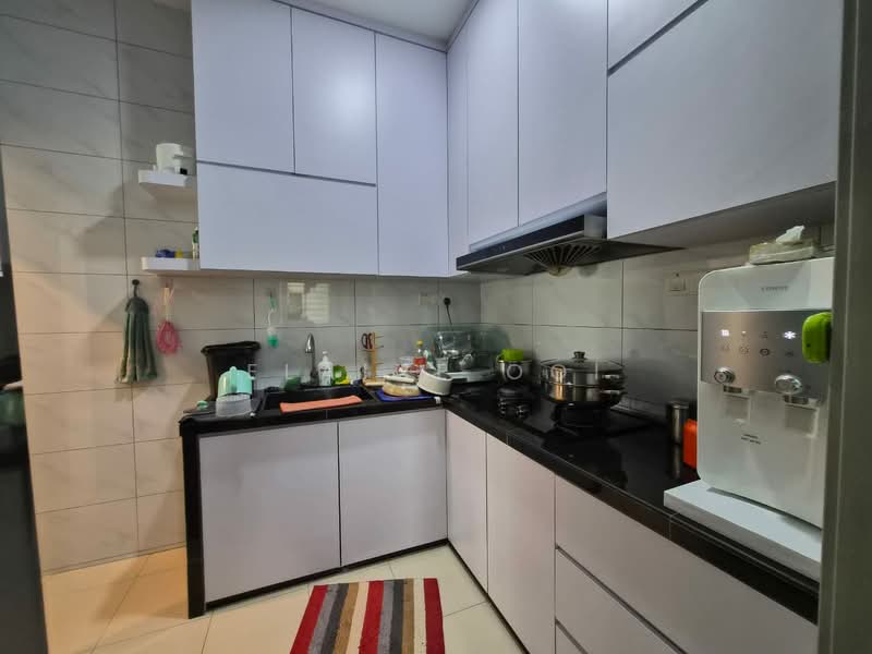 Pangsapuri untuk Dijual di Tanjung Permai De Centro - Elaine Ooi - Kitchen - PropertyGuru.com.my