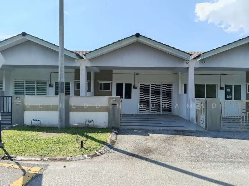 1-storey Terraced House for Rent in Sitiawan (Perak) - Muinuddin Muhamad - Exterior - PropertyGuru.com.my