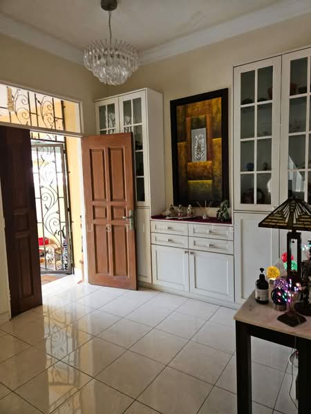 Rumah Berkembar untuk Dijual di Setia Damai (Setia Alam) - Justin Lee - Entrance - PropertyGuru.com.my