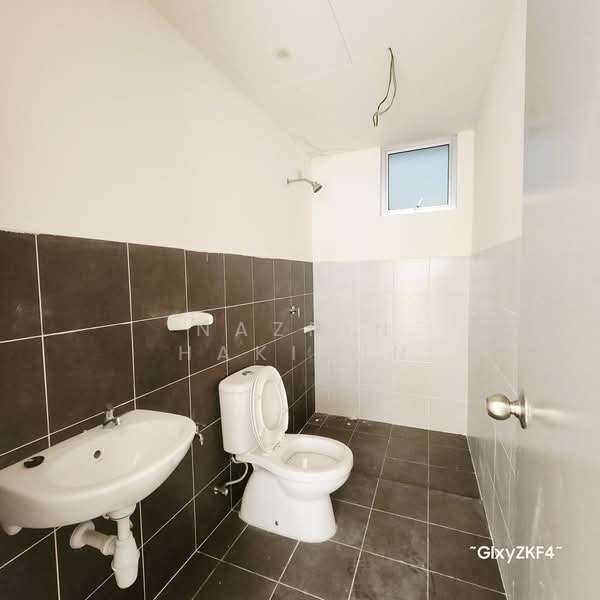 Apartment for Sale at Melodi Perdana - Nazrin Hakimin - Bathroom - PropertyGuru.com.my
