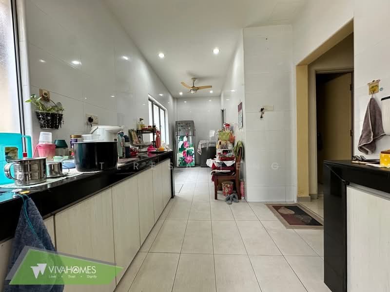 Semi-Detached House for Sale in Ambang Botanic (Klang) - Teresa Teng - Kitchen - PropertyGuru.com.my