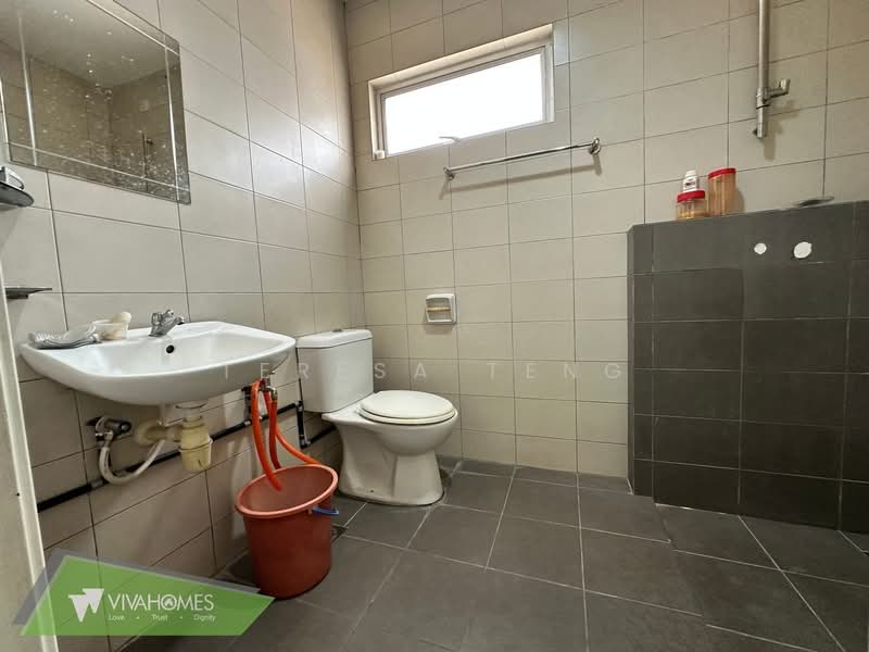 Semi-Detached House for Sale in Ambang Botanic (Klang) - Teresa Teng - Bathroom - PropertyGuru.com.my
